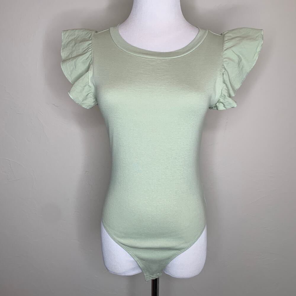 Celebrity Pink Green Sage Bodysuit Sz Medium
